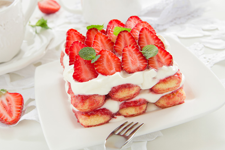 Fruchtiges Dessert: Erdbeer-Tiramisu